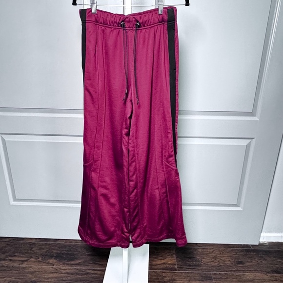 Free people movement fine line pants.SZ S - Picture 4 of 8